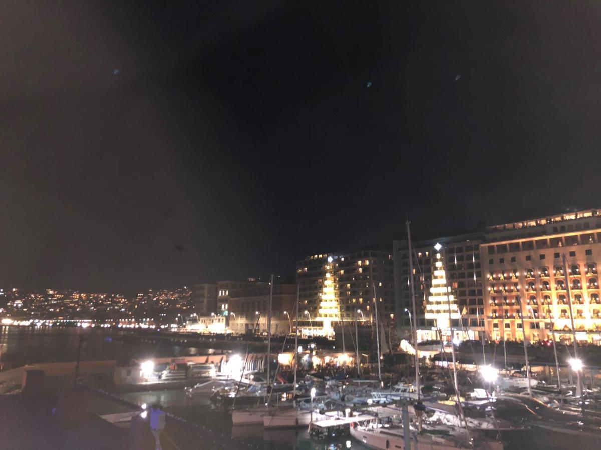Laura House Apartment Napoli Bagian luar foto