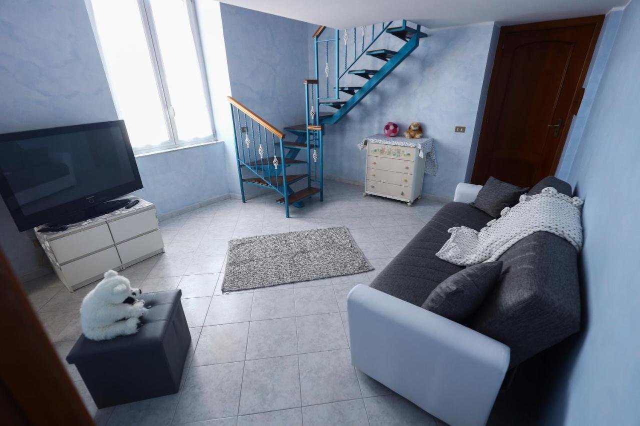 Laura House Apartment Napoli Bagian luar foto